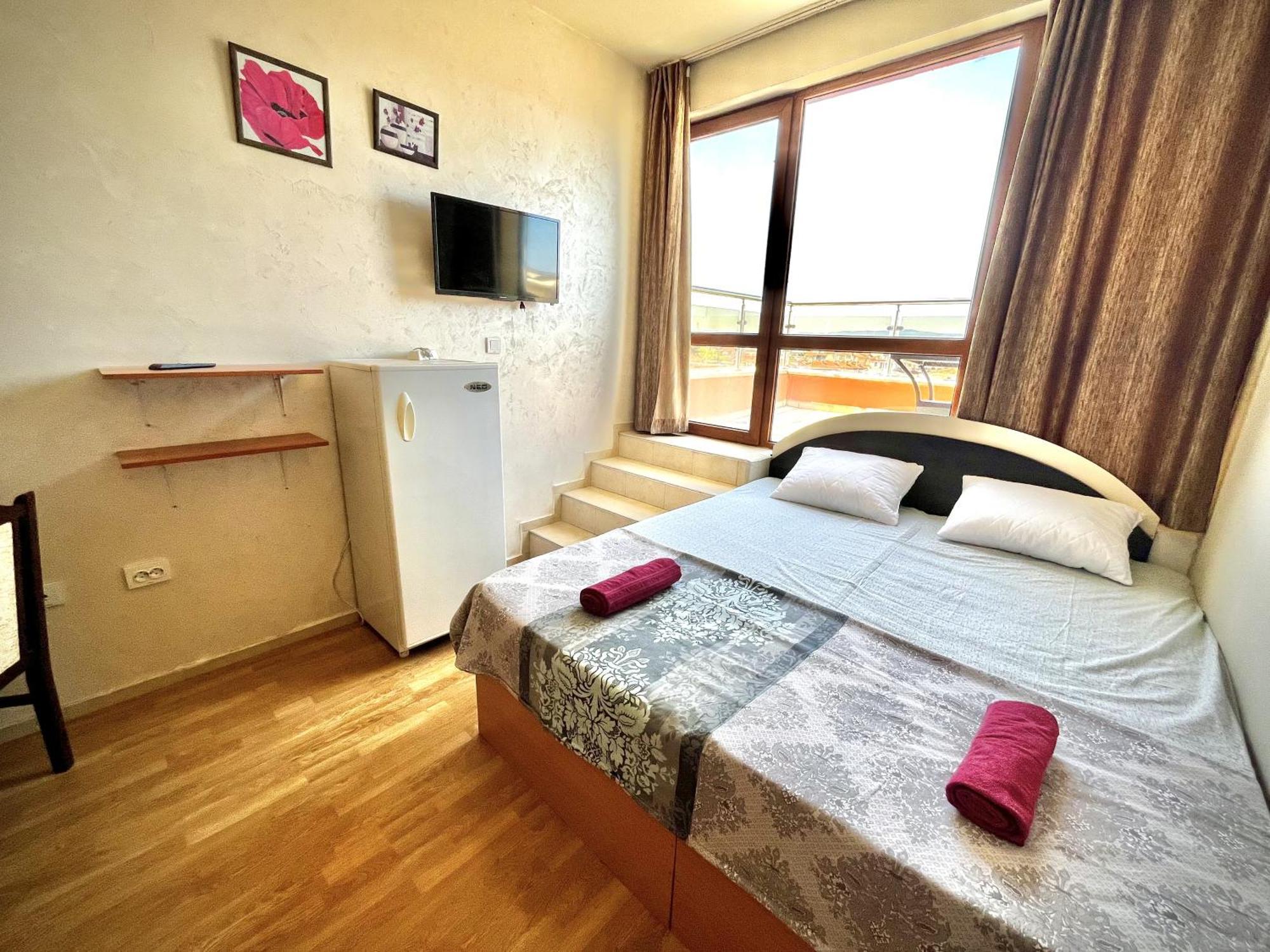 Julia Vigo Panorama Apartments Nesebar Exterior photo